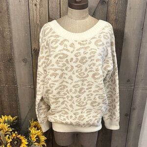 Entro Cream Leopard Print Twist Back Sweater Neutral Cozy Knit Sweater Sz Large